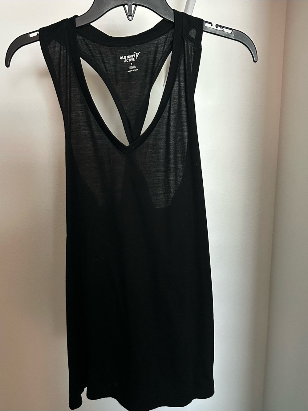 Old Navy Active Black Racerback Twist Performance Tank